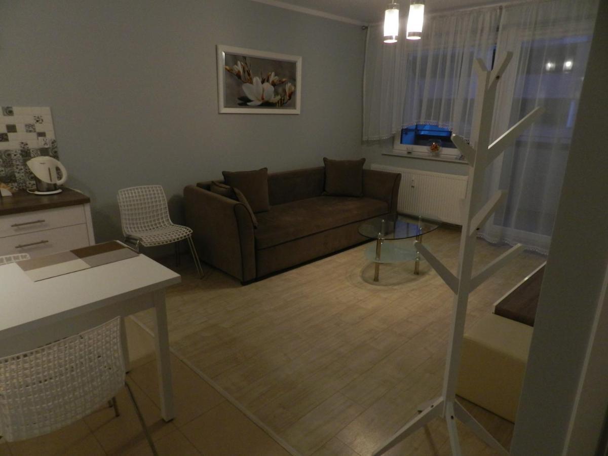 Apartament Caloroczny Blizej Morza Kolobrzeg Ngoại thất bức ảnh