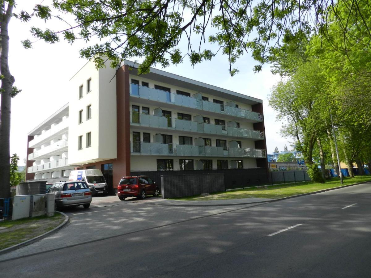 Apartament Caloroczny Blizej Morza Kolobrzeg Ngoại thất bức ảnh