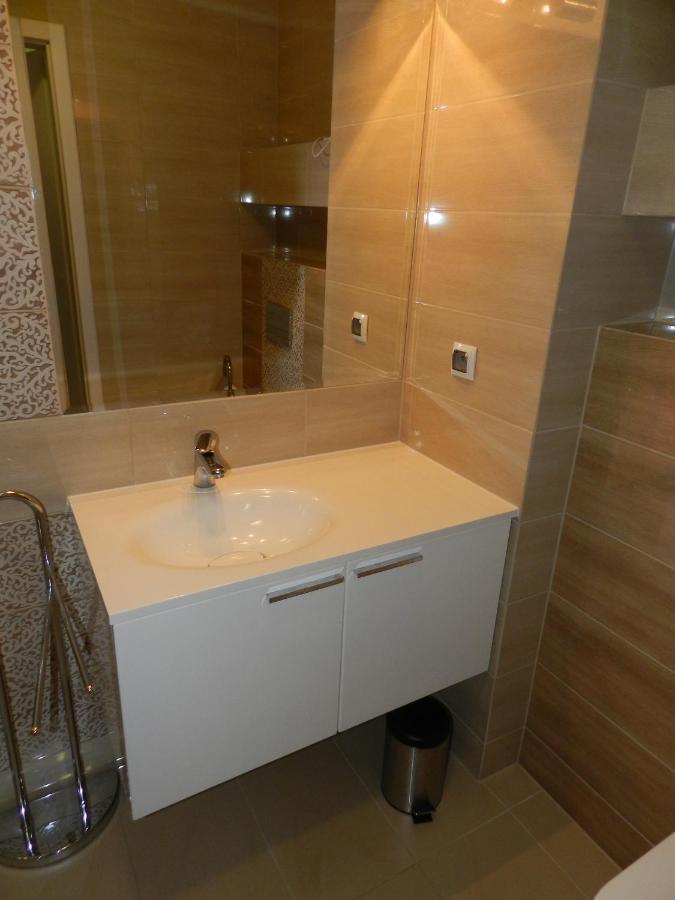 Apartament Caloroczny Blizej Morza Kolobrzeg Ngoại thất bức ảnh